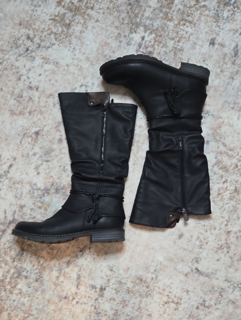 Women's Black Mid-Calf Heeled Boots with Side Zipper and Knot Accent